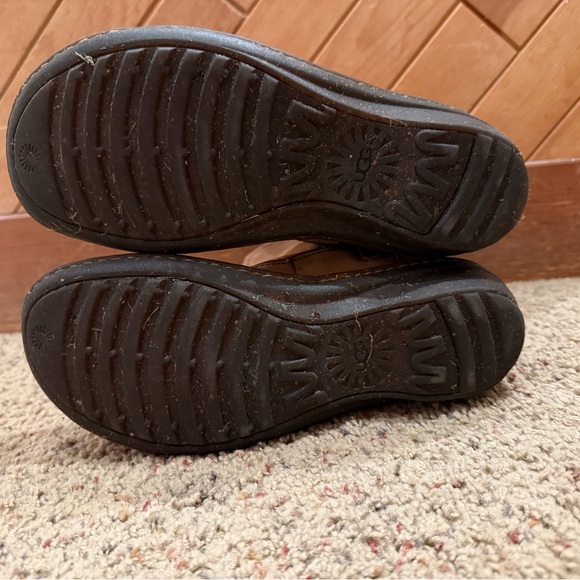 UGG Brown Leather Kaleen Winter Boots - Picture 7 of 7